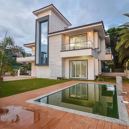 Royal Paradise Villa โลนาวาลา ภายนอก รูปภาพ