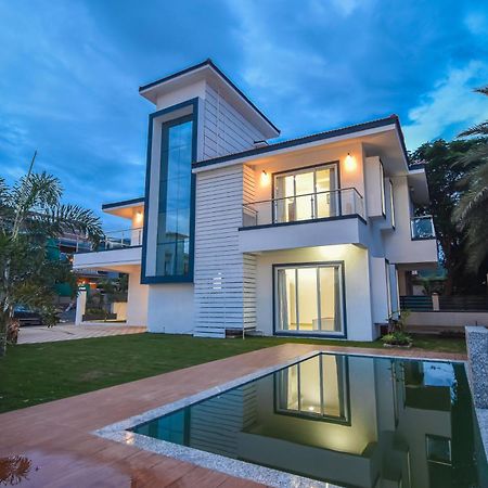 Royal Paradise Villa โลนาวาลา ภายนอก รูปภาพ