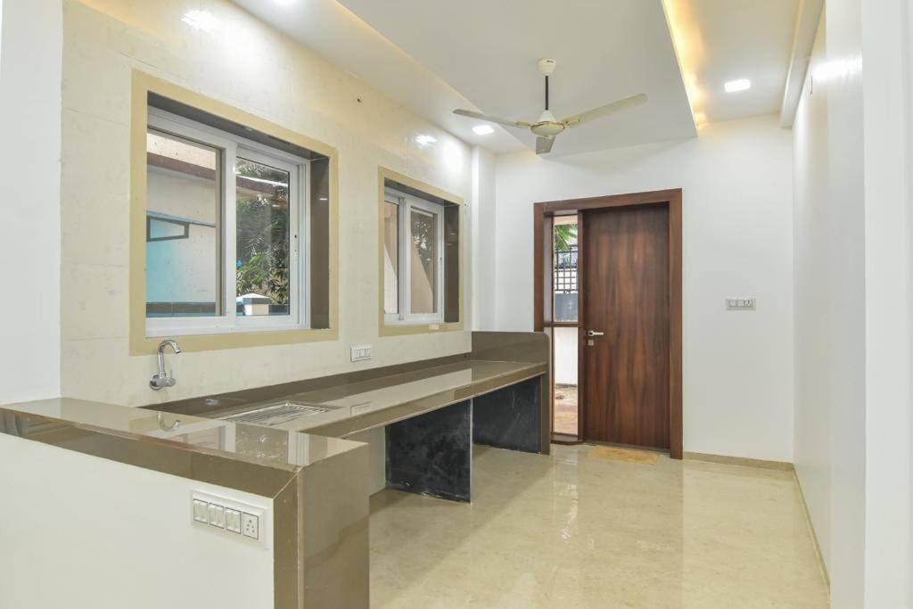 Royal Paradise Villa โลนาวาลา ภายนอก รูปภาพ