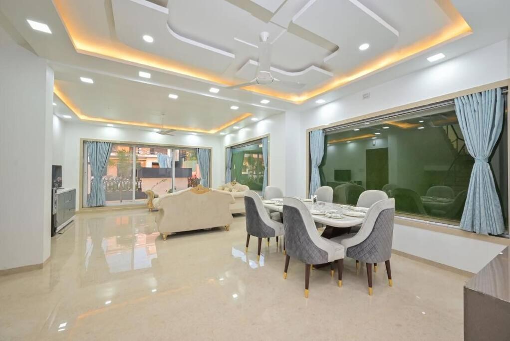 Royal Paradise Villa โลนาวาลา ภายนอก รูปภาพ